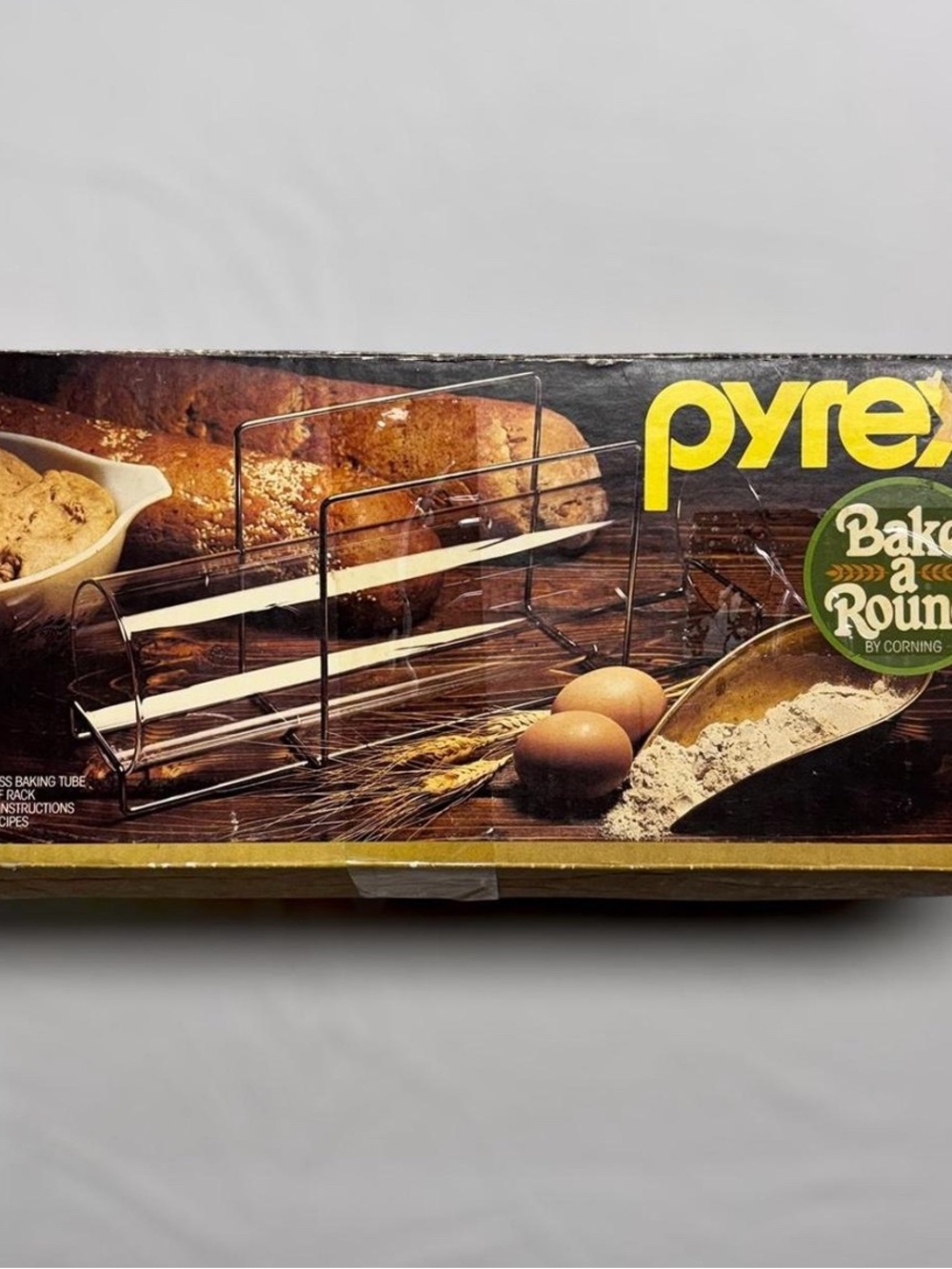 Pyrex Bake-a-Round Baking Tube & Rack